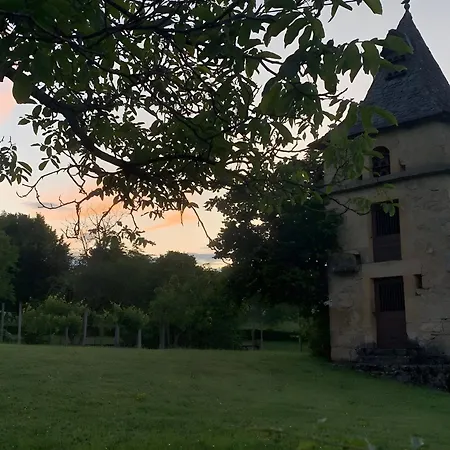 Gite De Charme, Rodez, Conques Ferienhaus Valady