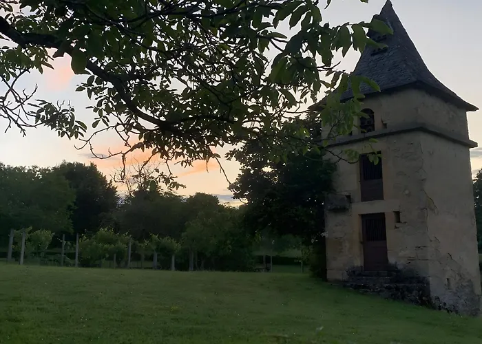 Gite De Charme, Rodez, Conques Ferienhaus Valady